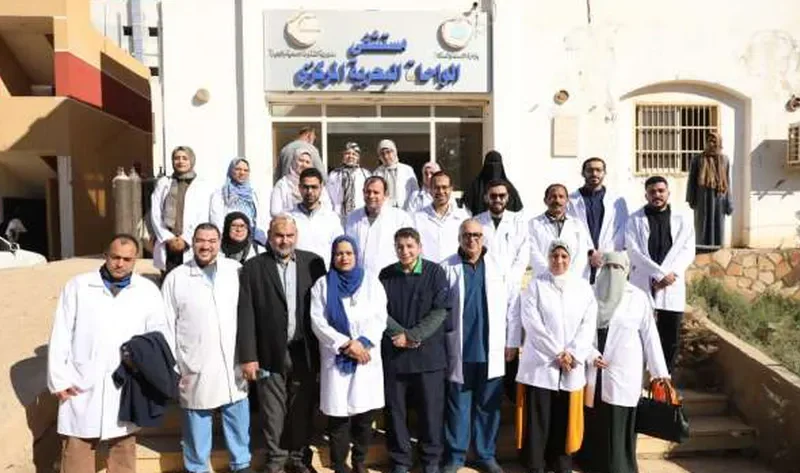 إقبال كبير على قافلة جامعة الأزهر التنموية الشاملة بالواحات البحرية وضواحيها