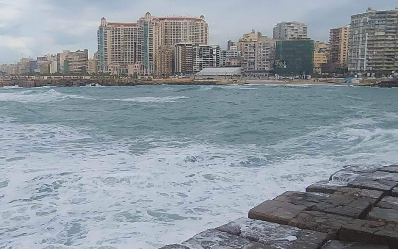 مش هترتاحي يا اسكندرية.. نوة قاسم تضرب البلاد وتحديدًا “عروس البحر” في هذا التاريخ