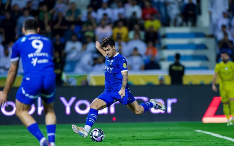 كسر سلسلة اللاهزيمة يضع صدارة الهلال للدوري السعودي في خطر