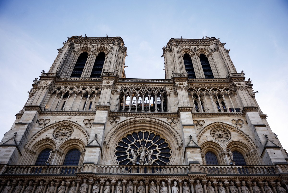 AFP__20241129__36NH944__v1__Preview__FrancePoliticsGovernmentReligionMonumentHeritag.jpg