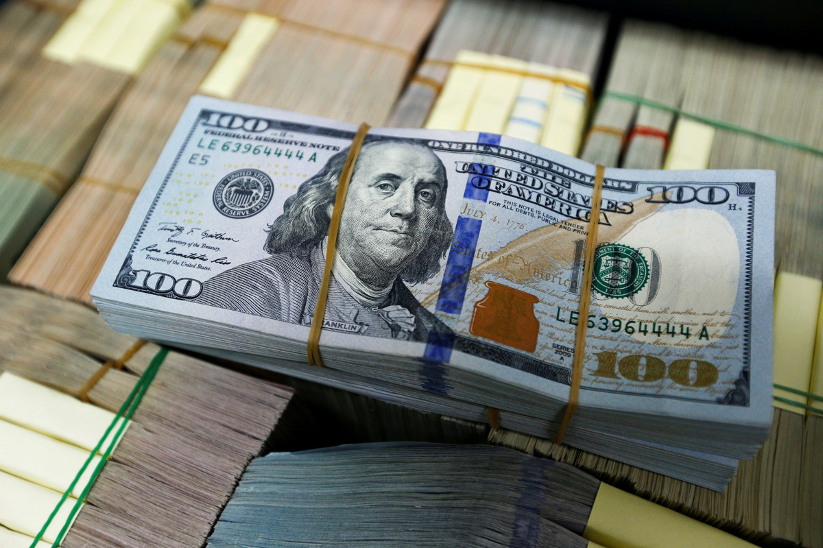 رسميا.. سعر الدولار اليوم الخميس 22 مايو 2025 بعد تراجعه في البنوك