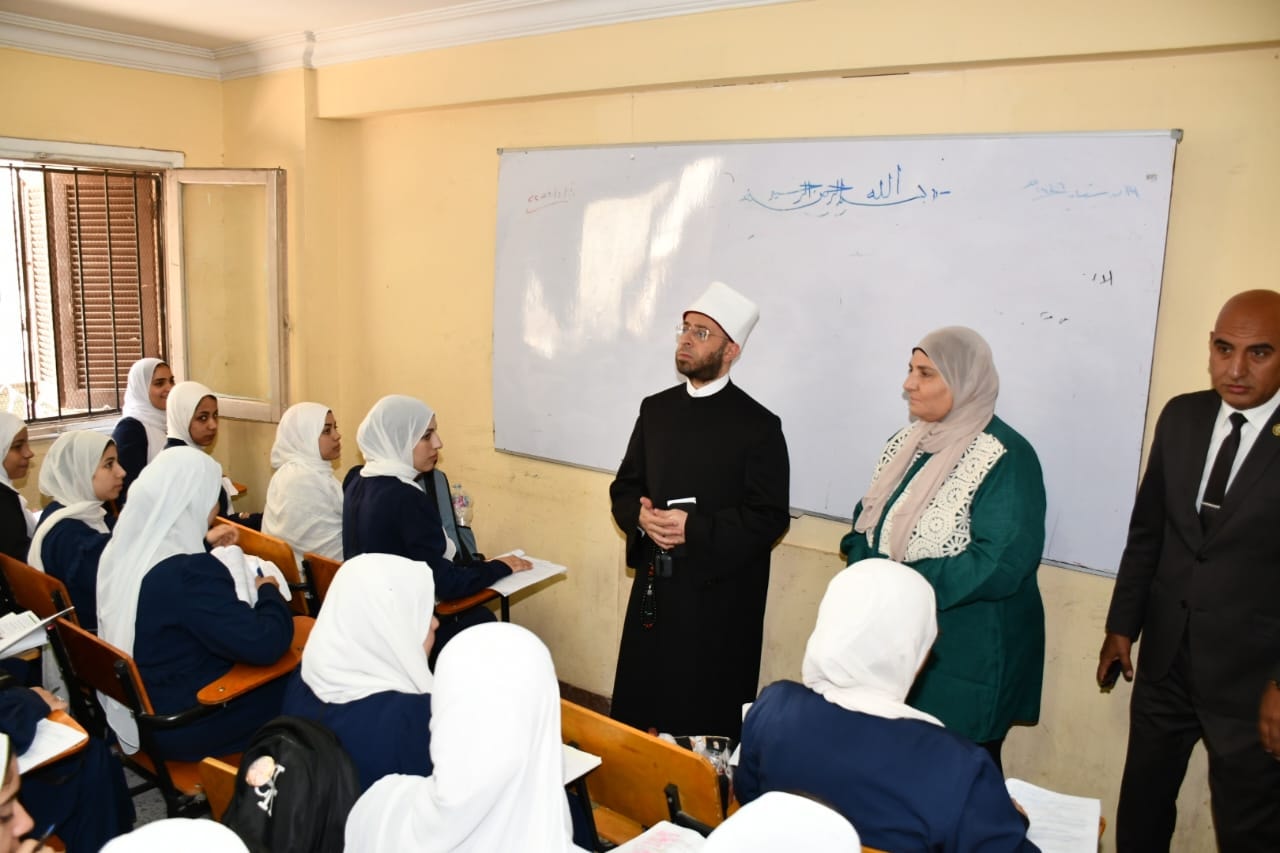وظيفتك محفوظة.. شروط التقديم في اختبارات معهد تمريض وزارة الأوقاف 2025 والمواعيد المحددة