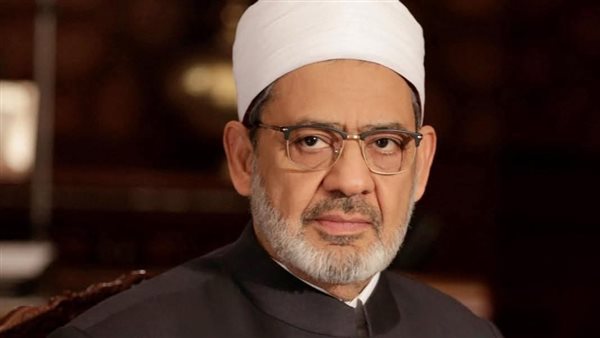 شيخ الأزهر يقرر صرف 1200 جنيه للعاملين بالتعليم مكافأة على انضباط الامتحانات