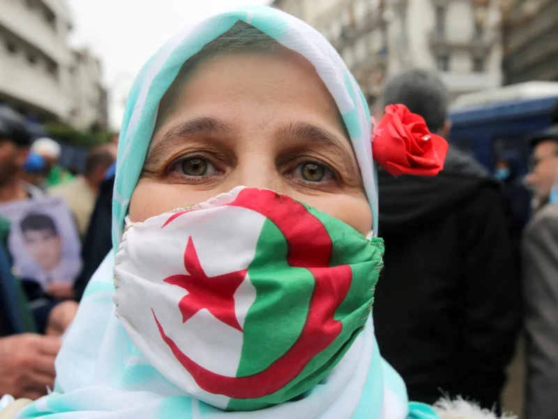 مبلغ مالي شهري.. شروط منحة المرأة الماكثة في الجزائر وخطوات التسجيل للحصول عليها