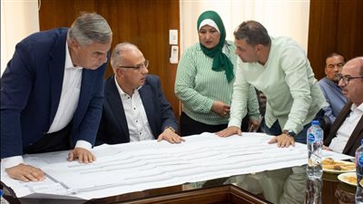 الأعمال تستهدف حماية كورنيش الإسكندرية واستعادة الشواطئ المفقودة بالنحر وتعزيز الاستثمارات الساحلية