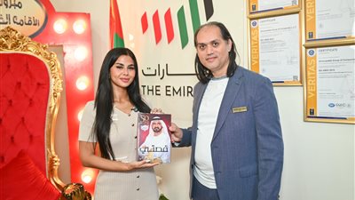 الفنانة منة عرفة تحصل على الإقامة الذهبية بالإمارات