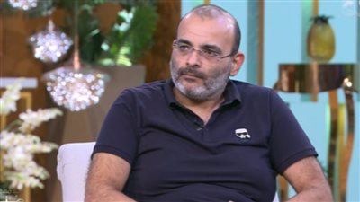 برد وسخونة.. أيمن بهجت قمر يكشف سبب غيابه عن تكريم اسم والده