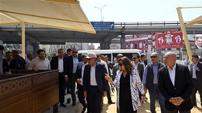 رئيس الوزراء يتابع الموقف التنفيذي لأعمال مشروع تطوير سوق العتبة بوسط القاهرة