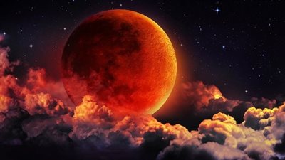 اليوم… موعد ظهور «القمر الدموي» في سماء مصر والمنطقة العربية