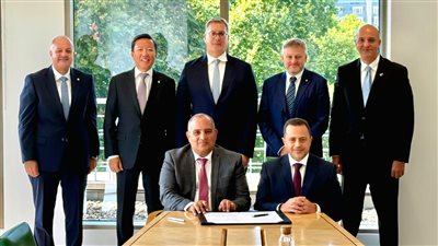 وزير البترول يشهد توقيع مذكرة تفاهم بين إيجاس و بي بي البريطانية لحفر خمس آبار جديدة للغاز بالبحر المتوسط