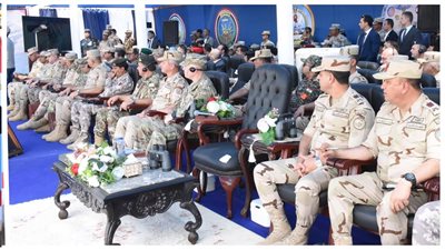 رئيس أركان حرب القوات المسلحة يشهد تنفيذ أحد الأنشطة التدريبية الرئيسية للتدريب المصرى الأمريكى المشترك “النجم الساطع