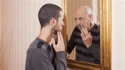 8 عادات تكشف سر الشباب الدائم.. أم مجرد أوهام؟