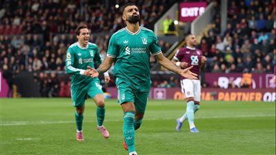 محمد صلاح يسجل هدف قاتل ويقود ليفربول لفوز صعب على بيرنلي