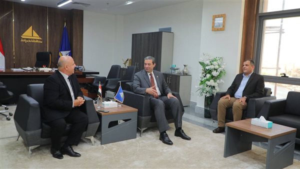 محافظ دمياط يتأكد من إتمام جاهزية استقبال الطلاب بالعام الدراسي الجديد