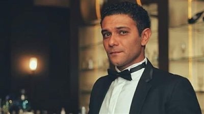 مع دينا الشربيني واسمه المؤقت اشهد يا ليل