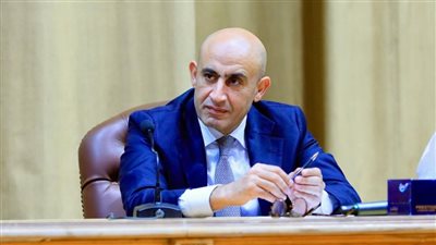 تخصيص 5 آلاف جنيه شهريًا لكل مدير مدرسة لتوفير عمال وأفراد أمن