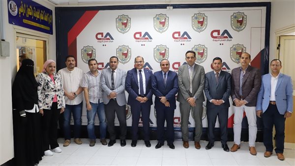 جامعة سوهاج تختتم أولى برامجها التدريبية لتطوير اللوائح الدراسية