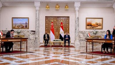 مصر حريصة على تقوية العلاقات التجارية والاستثمارية والاقتصادية مع دولة سنغافورة