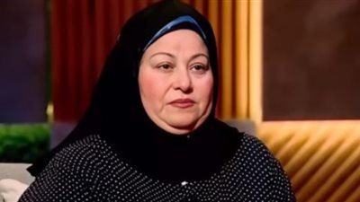بعد عرض أثاث منزلها للبيع.. ناني سعد الدين باكية: جوزي جتله جلطة وممكن ابيع نفسي عشانه |خاص

  الثلاثاء 23/09/2025 12:03 م
تواصل موقع تحيا مصر مع الفنانة ناني سعد الدين والتي كشفت عن الأزمة التي تمر بها الفترة الحالية بعد عرض أثاث منزلها للبيع وفي تصريح صادم كشفت عن تعرض زوجها لجلطة مفاجئة ونقله للمستشفى