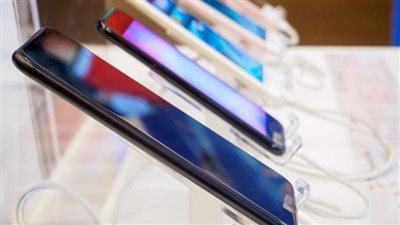 إعفاء الهواتف المستوردة من الجمارك.. حقيقة أم لتهدئة الأسواق؟