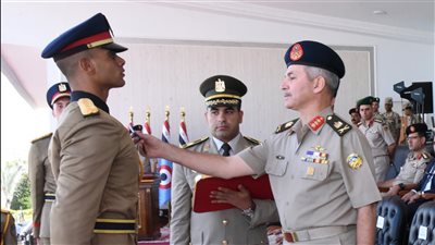 القوات المسلحة تحتفل بتخريج الدفعة (162) ضباط صف مُعلمين