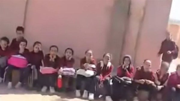 «التعليم» تحل أزمة مدرسة تونا الجبل بالمنيا.. إجراءات هامة