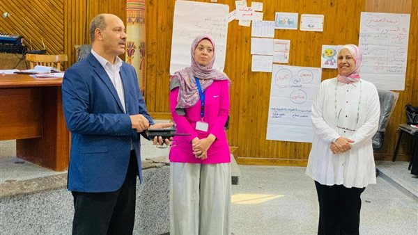 مدير تعليم الإسكندرية يتابع تدريبات الدفعة الرابعة من المعلمين الجدد