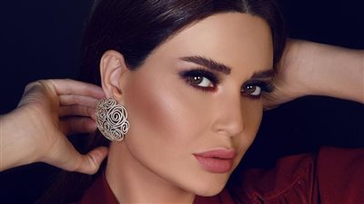 عايشين مع وحوش بيأذوا الأرواح الطيبة ويختبئوا تحت راية الحرية