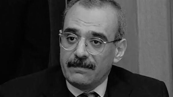 وزير التعليم العالي ينعى الدكتور ياسر صقر رئيس جامعة حلوان الأسبق