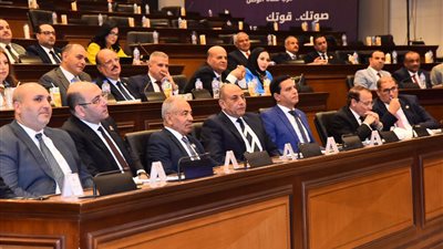 حماة الوطن يعقد اجتماعا مع أعضاء مجلس الشيوخ عن الحزب قبيل بداية الفصل التشريعي الثاني
