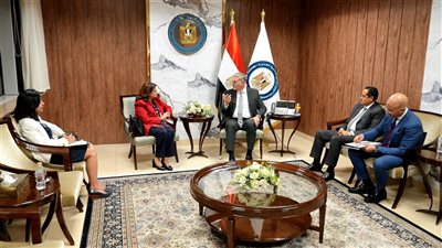 متابعة النتائج الإيجابية التي حققتها شل والتي كانت أحد عوامل زيادة إنتاج الغاز