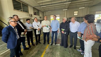 مصر تتبادل الخبرات وتسعى لنقل التجارب العالمية الناجحة.. وزيرا الزراعة والشؤون النيابية يتفقدان محطة تعاونية لإنتاج وتعبئة الخضروات والفاكهة في إيطاليا