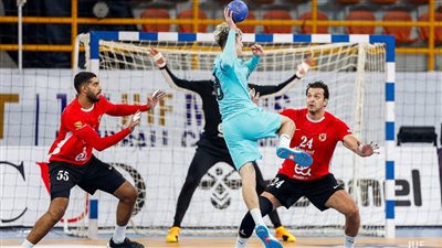 برشلونة يسعى لتأكيد هيمنته.. والأهلي يطمح لكتابة فصل جديد في مونديال اليد
