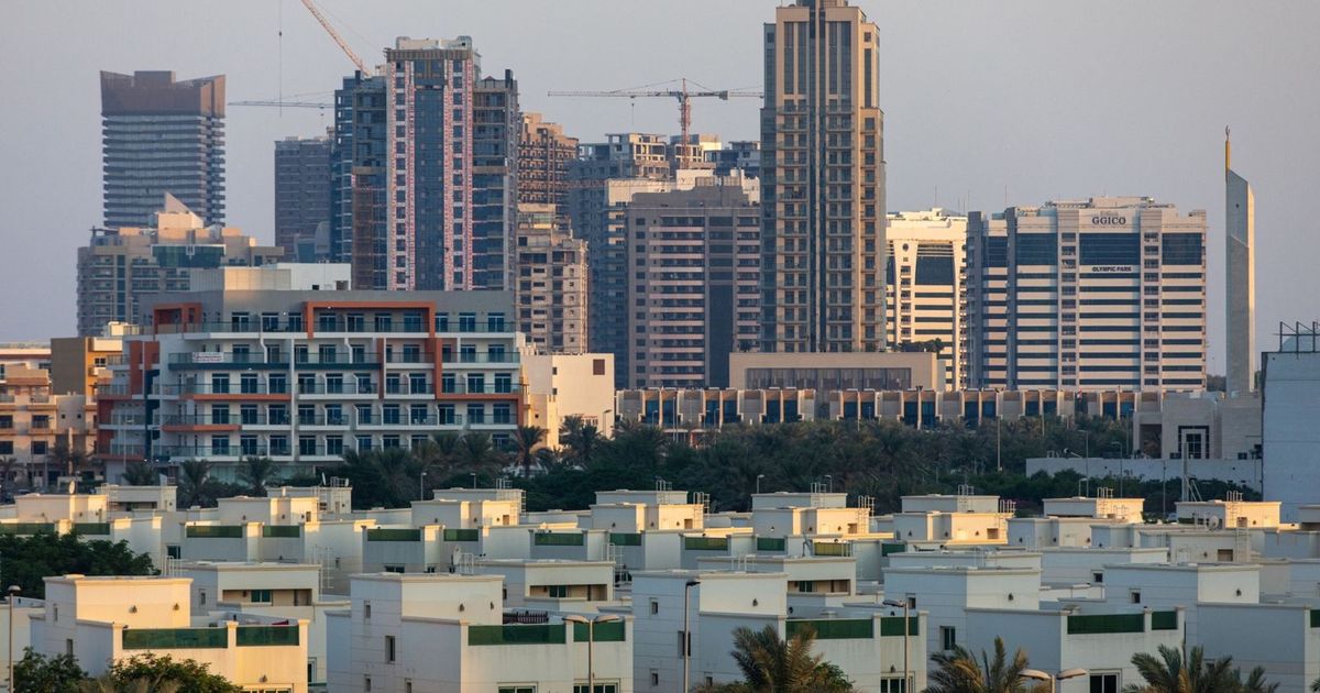 موديز: نظرة مستقرة لسوق العقارات في الإمارات رغم طفرة المعروض