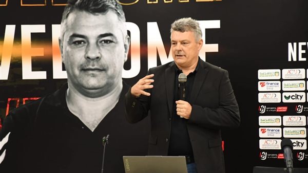 اتحاد اليد ينفي التصريحات المنسوبة لمدربه الاسباني.. واجتماع للمنتخب بدون المحترفين الأحد