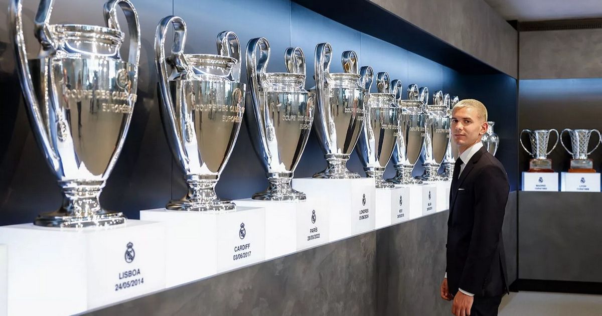 هتافات ريال مدريد لـ”فرانكو” في برنابيو تثير جدلاً واسعاً