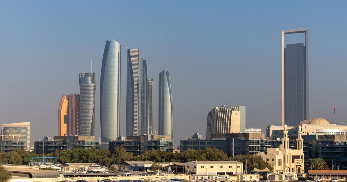 أبوظبي تطرح سندات دولية للمرة الأولى منذ أبريل 2024