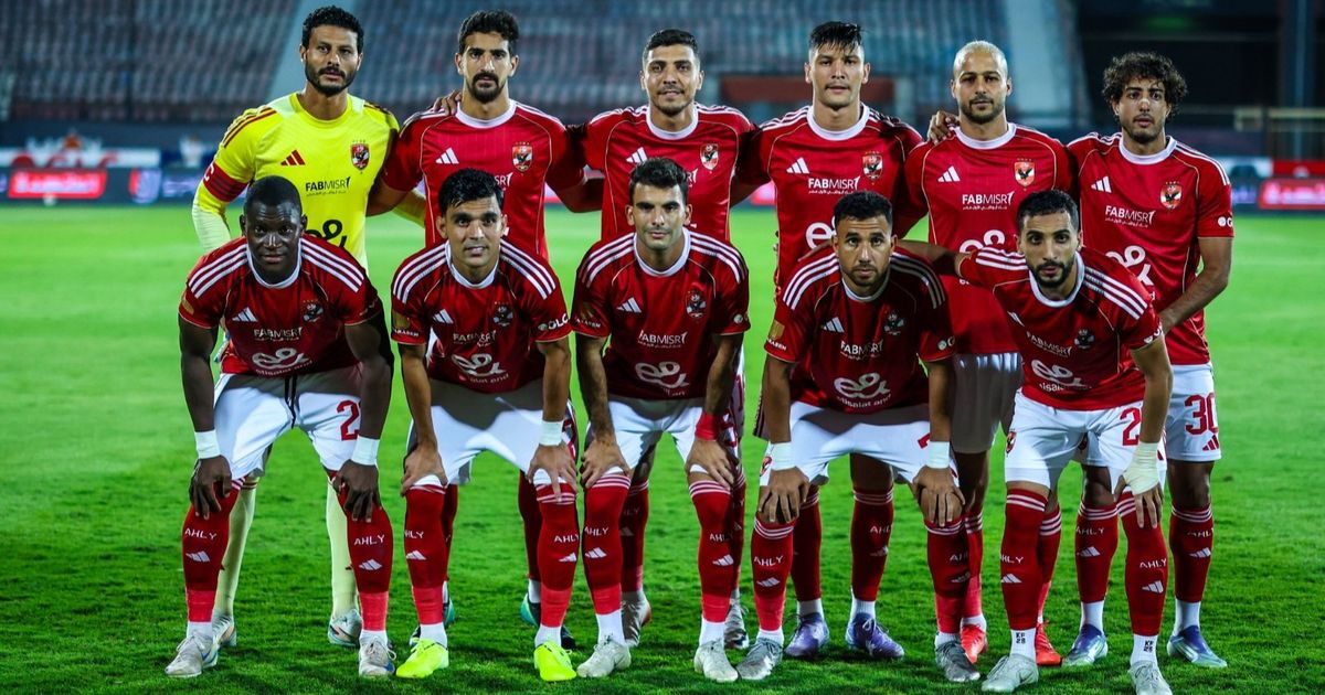 الأهلي يفرض غرامة مالية على لاعبيه بعد الهزيمة أمام بيراميدز