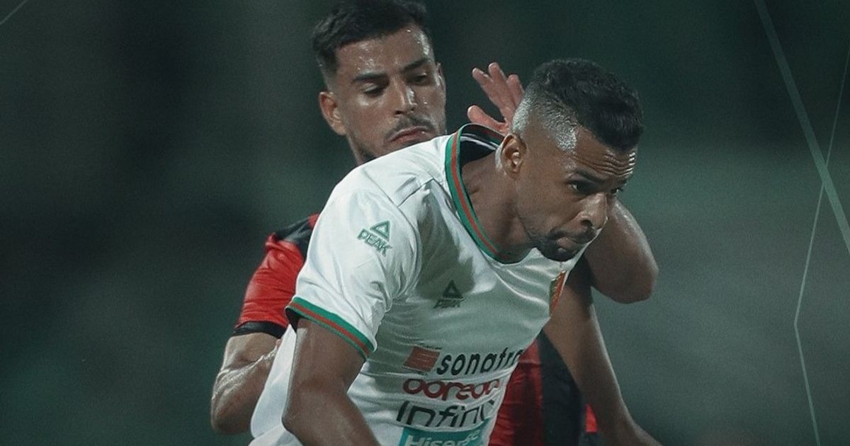 اتحاد العاصمة ومولودية الجزائر يفترقان على تعادل في الديربي