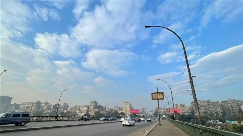 تراجع جديد في الحرارة وسقوط أمطار.. الأرصاد تكشف حالة الطقس والظواهر الجوية لمدة 5 أيام