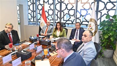 البيئة والزراعة والري يناقشون استراتيجيات مواجهة تأثيرات تغير المناخ على الأمن الغذائي