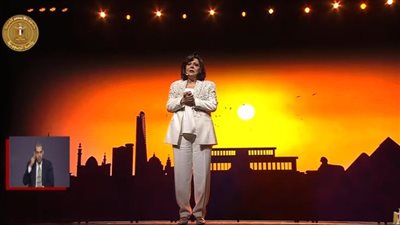 “معلش يا فندم مجبتش البيجامة الكستور المكوجي ضرب عيلها