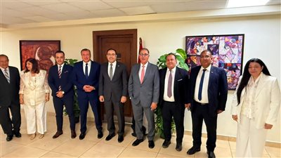 نائب وزير الخارجية يبحث مع أمانة المصريين بالخارج بحزب مستقبل وطن إطلاق عدة مبادرات لخدمة أبناء الجاليات المصرية