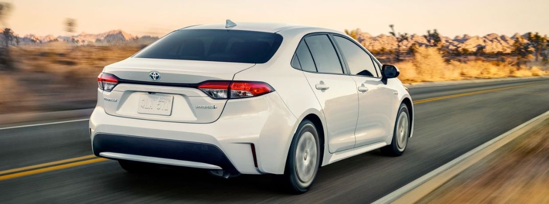 سعر تويوتا كورولا هايبرد toyota corolla hybrid 2021 الكهربائية.. صور