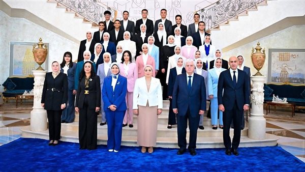 السيدة انتصار السيسي تشهد احتفالية تكريم أوائل التعليم الفني 2025