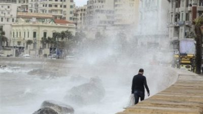 ظاهرة انحسار مياه شواطئ الإسكندرية تكررت في السنوات الماضية