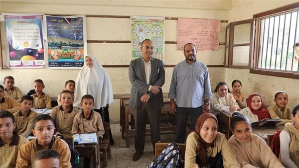 نائب محافظ المنيا يتفقد مدرسة الشعب الابتدائية بقرية نزلة الفلاحين