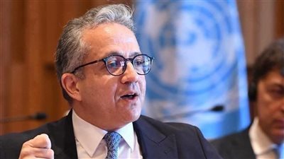 الوزير فوزى يحتفي بفوز الدكتور خالد العناني بمنصب مدير عام اليونسكو