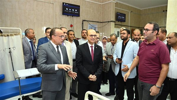 رئيس جامعة أسيوط يفتتح وحدة الكلى الصناعية بتكلفة 20 مليون
