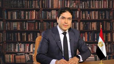 ضياء الدين داود يتقدم بأوراق ترشحه لانتخابات مجلس النواب عن دائرة دمياط الأولى رمز «الأسد»